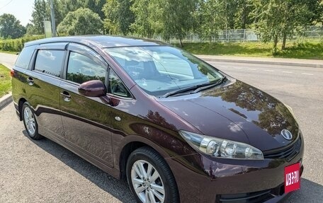 Toyota Wish II, 2011 год, 1 370 000 рублей, 2 фотография