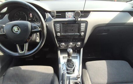 Skoda Octavia, 2016 год, 725 000 рублей, 5 фотография