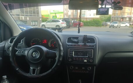 Volkswagen Polo VI (EU Market), 2013 год, 730 000 рублей, 3 фотография