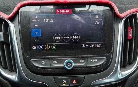 Chevrolet Equinox III, 2022 год, 1 700 000 рублей, 8 фотография