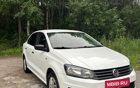 Volkswagen Polo VI (EU Market), 2016 год, 790 000 рублей, 2 фотография