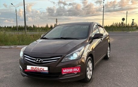 Hyundai Solaris II рестайлинг, 2016 год, 1 000 000 рублей, 3 фотография