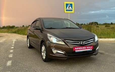 Hyundai Solaris II рестайлинг, 2016 год, 1 000 000 рублей, 4 фотография