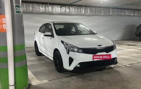KIA Rio IV, 2021 год, 1 550 000 рублей, 10 фотография