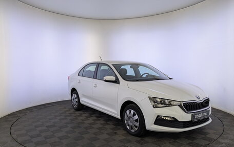 Skoda Rapid II, 2022 год, 1 749 000 рублей, 3 фотография