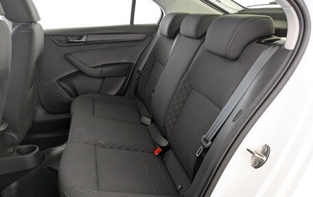 Skoda Rapid II, 2022 год, 1 749 000 рублей, 12 фотография