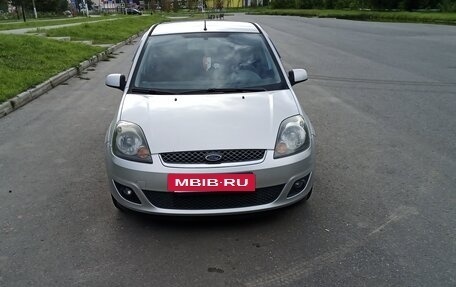 Ford Fiesta, 2007 год, 330 000 рублей, 6 фотография
