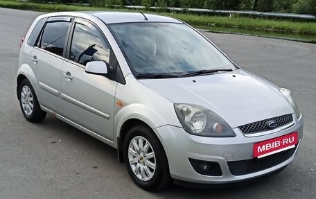 Ford Fiesta, 2007 год, 330 000 рублей, 17 фотография