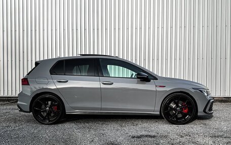 Volkswagen Golf GTI, 2022 год, 2 990 000 рублей, 3 фотография