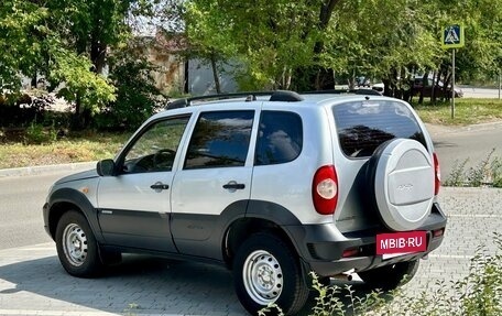 Chevrolet Niva I рестайлинг, 2010 год, 350 000 рублей, 5 фотография