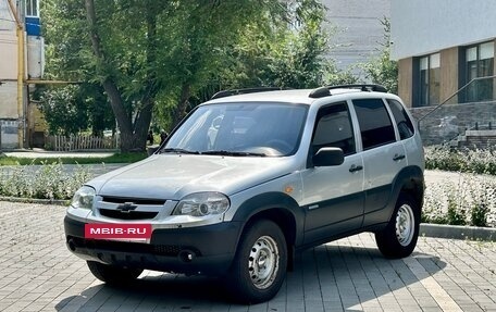 Chevrolet Niva I рестайлинг, 2010 год, 350 000 рублей, 3 фотография
