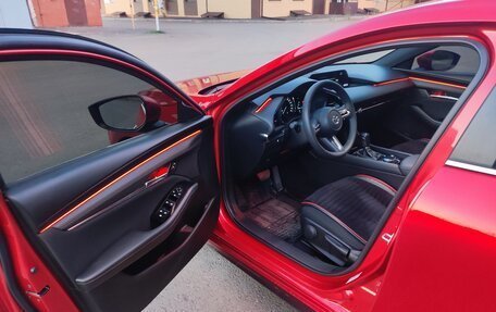 Mazda 3, 2019 год, 2 100 000 рублей, 7 фотография