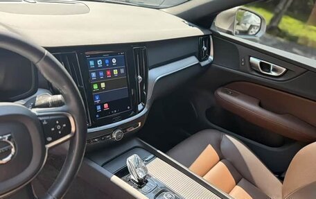 Volvo S60 III, 2023 год, 2 892 000 рублей, 6 фотография