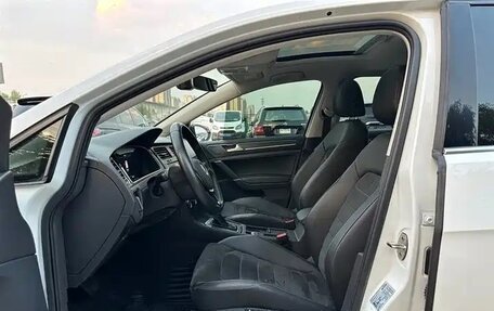Volkswagen Golf VII, 2020 год, 1 550 000 рублей, 7 фотография