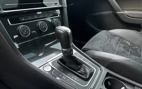 Volkswagen Golf VII, 2020 год, 1 550 000 рублей, 11 фотография