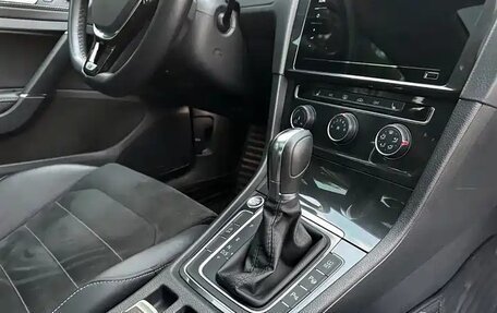 Volkswagen Golf VII, 2020 год, 1 550 000 рублей, 18 фотография