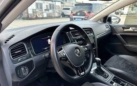 Volkswagen Golf VII, 2020 год, 1 550 000 рублей, 16 фотография