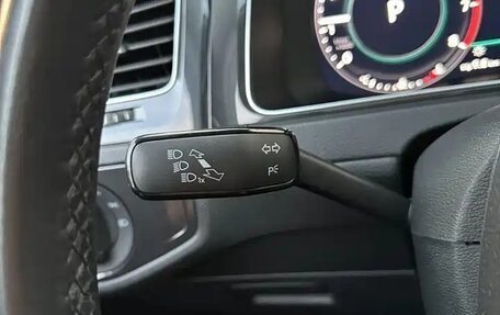 Volkswagen Golf VII, 2020 год, 1 550 000 рублей, 24 фотография