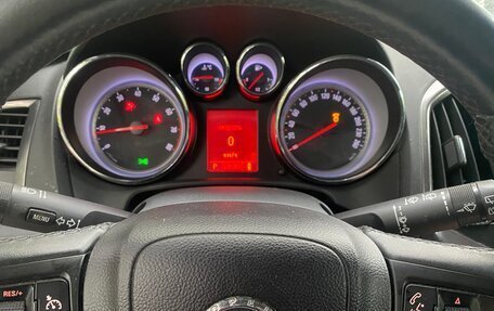 Opel Astra J, 2010 год, 520 000 рублей, 2 фотография