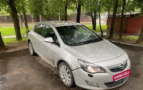 Opel Astra J, 2010 год, 520 000 рублей, 6 фотография