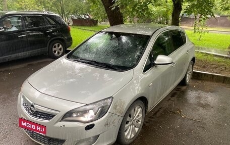 Opel Astra J, 2010 год, 520 000 рублей, 5 фотография