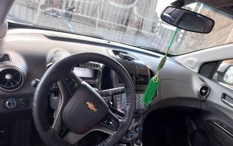 Chevrolet Aveo III, 2013 год, 480 000 рублей, 4 фотография