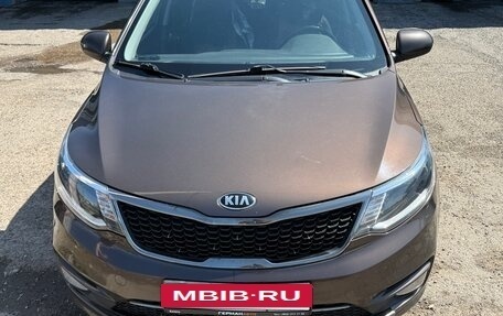 KIA Rio III рестайлинг, 2017 год, 1 000 000 рублей, 3 фотография