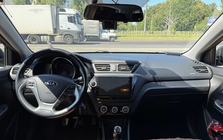 KIA Rio III рестайлинг, 2017 год, 1 000 000 рублей, 13 фотография