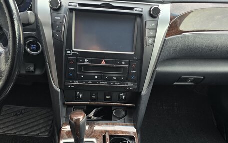 Toyota Camry, 2017 год, 1 700 000 рублей, 11 фотография