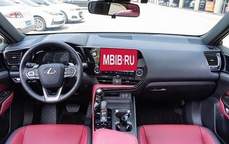Lexus NX, 2023 год, 4 000 000 рублей, 2 фотография