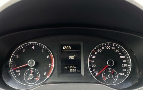 Volkswagen Jetta VI, 2013 год, 915 000 рублей, 9 фотография