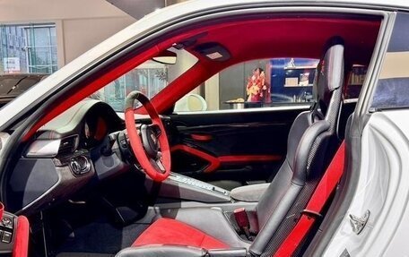 Porsche 911 GT2 991, 2018 год, 51 400 000 рублей, 11 фотография