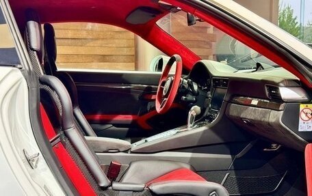 Porsche 911 GT2 991, 2018 год, 51 400 000 рублей, 21 фотография