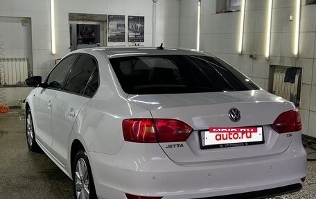 Volkswagen Jetta VI, 2013 год, 1 059 000 рублей, 8 фотография