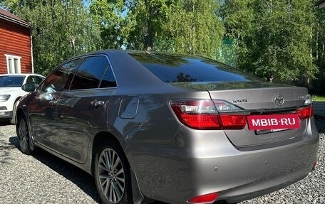 Toyota Camry, 2016 год, 2 300 000 рублей, 7 фотография