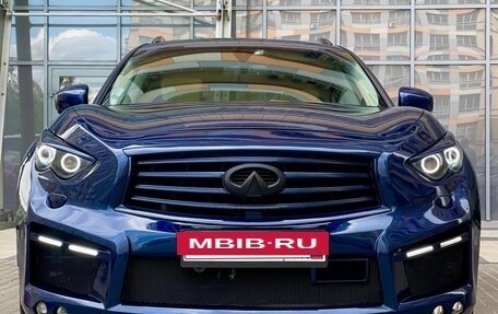 Infiniti QX70, 2016 год, 3 100 000 рублей, 3 фотография