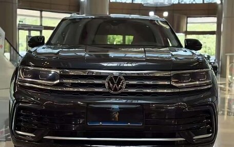 Volkswagen Teramont I, 2022 год, 2 620 000 рублей, 3 фотография