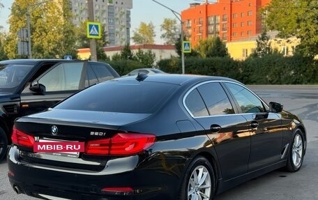 BMW 5 серия, 2019 год, 3 100 000 рублей, 2 фотография