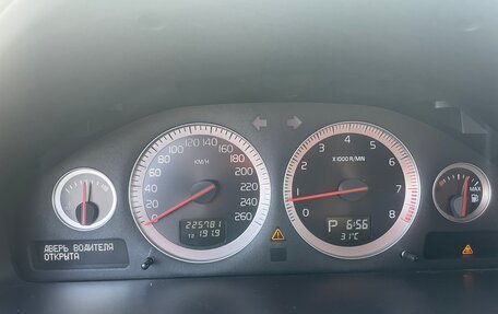 Volvo XC90 II рестайлинг, 2012 год, 1 650 000 рублей, 17 фотография