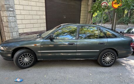 Mitsubishi Galant VIII, 1994 год, 170 000 рублей, 2 фотография