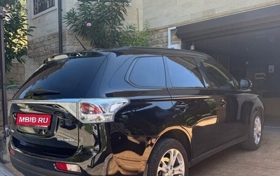 Mitsubishi Outlander III рестайлинг 3, 2012 год, 1 300 000 рублей, 1 фотография