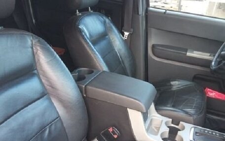 Ford Escape II, 2008 год, 12 фотография