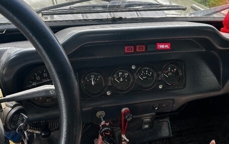ЛуАЗ 3151, 1995 год, 350 000 рублей, 4 фотография