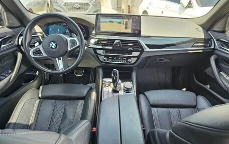 BMW 5 серия, 2022 год, 4 550 000 рублей, 5 фотография