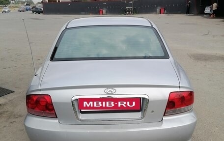 Hyundai Sonata IV рестайлинг, 2004 год, 310 000 рублей, 4 фотография