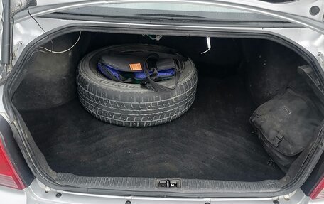 Hyundai Sonata IV рестайлинг, 2004 год, 310 000 рублей, 11 фотография