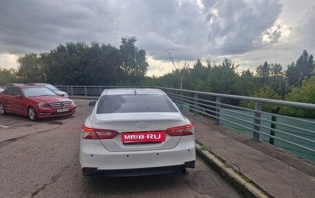 Toyota Camry, 2018 год, 1 200 000 рублей, 2 фотография