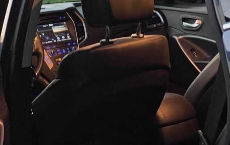 Hyundai Santa Fe III рестайлинг, 2016 год, 1 900 000 рублей, 10 фотография