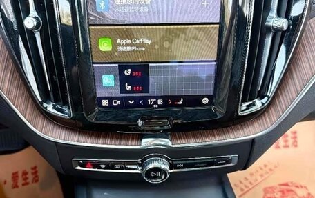 Volvo XC60 II, 2022 год, 3 720 000 рублей, 10 фотография