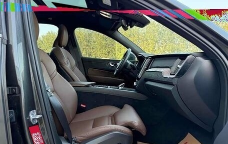 Volvo XC60 II, 2022 год, 3 720 000 рублей, 13 фотография